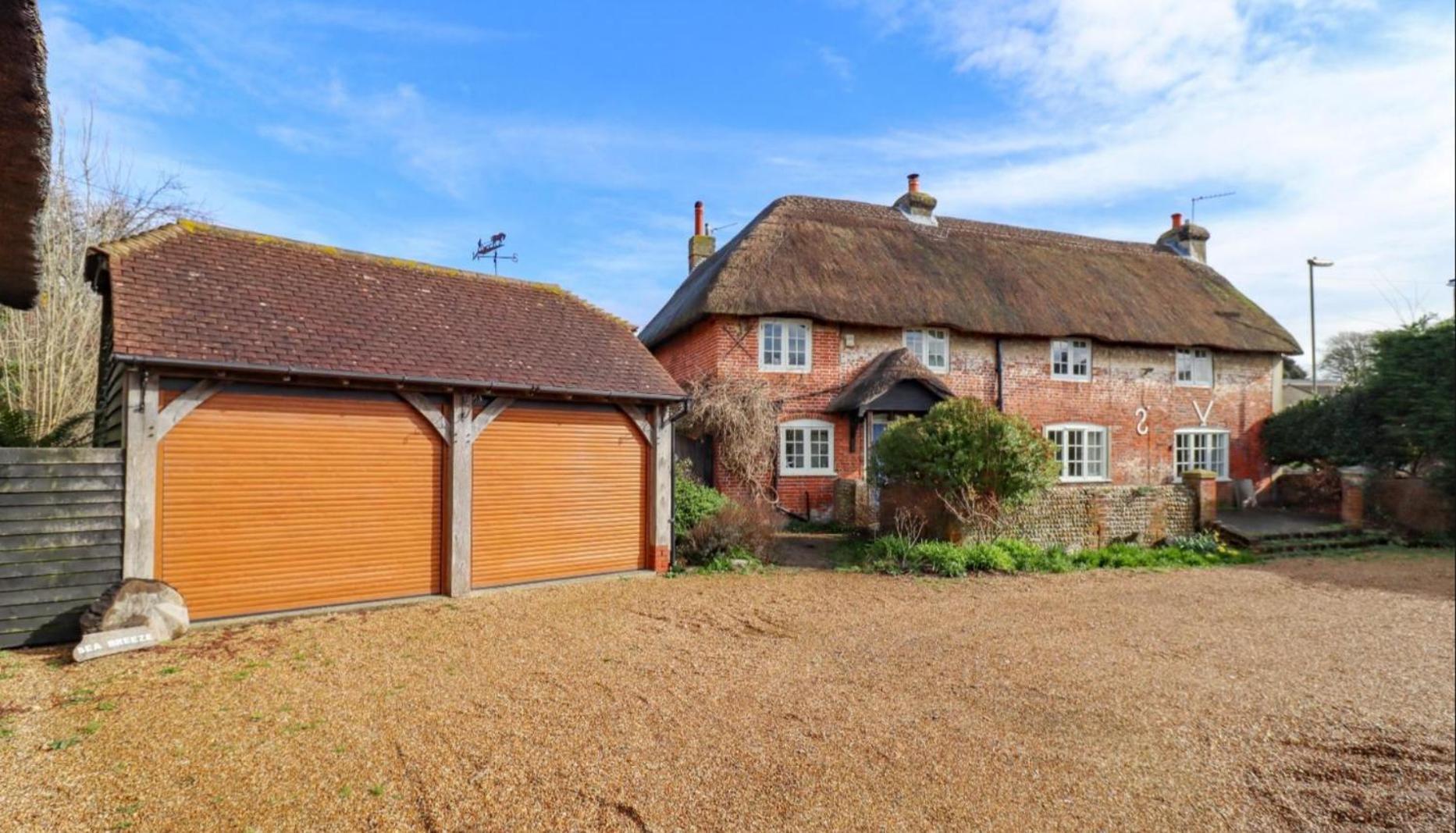 Holiday home Sea Breeze